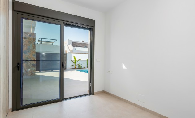Neue Gebäude - Freistehend - Los Alcázares