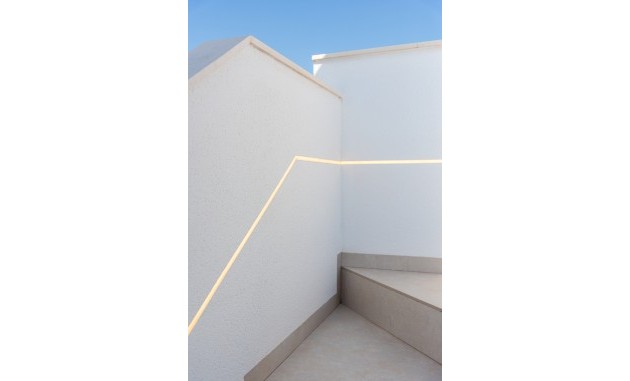 Neue Gebäude - Freistehend - Los Alcázares