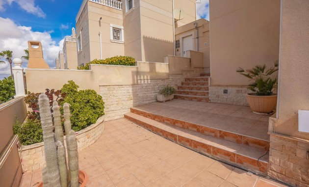 Resale - Detached Villa - La Marina - Urb. La Marina