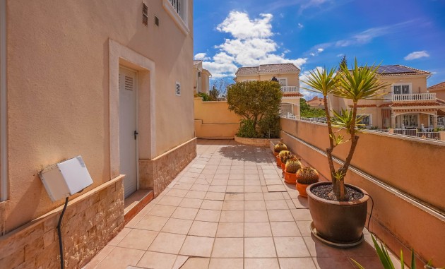 Resale - Detached Villa - La Marina - Urb. La Marina