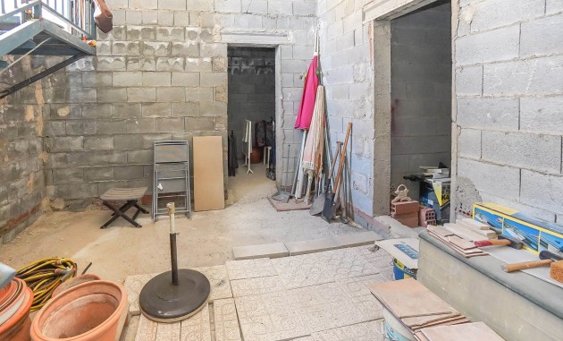 Resale - Detached Villa - La Marina - Urb. La Marina