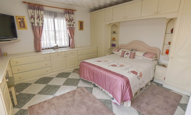 Resale - Detached Villa - La Marina - Urb. La Marina