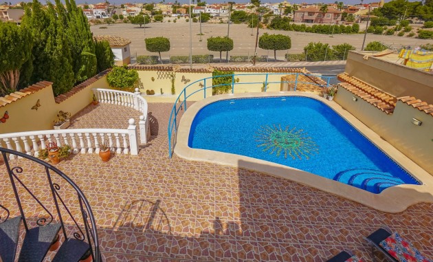 Resale - Detached Villa - La Marina - Urb. La Marina