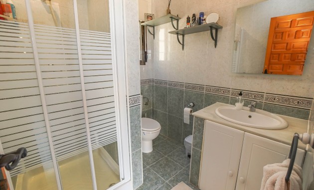 Resale - Detached Villa - La Marina - Urb. La Marina