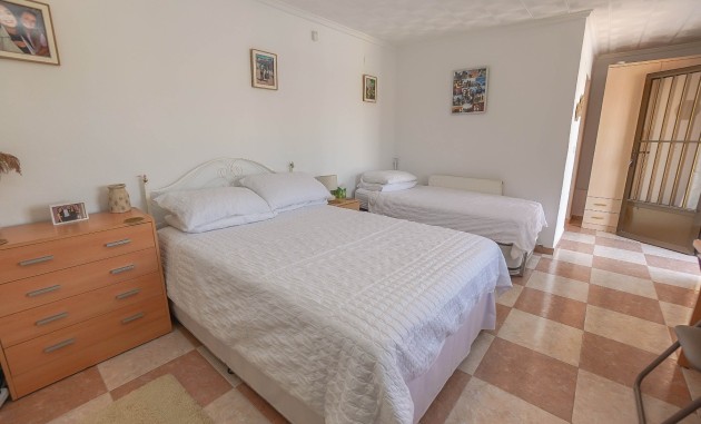 Resale - Detached Villa - La Marina - Urb. La Marina