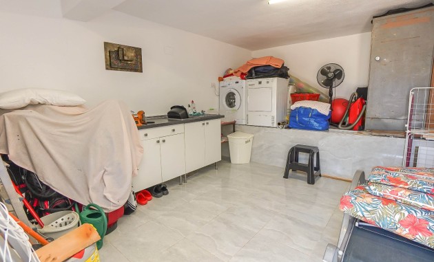 Resale - Detached Villa - La Marina - Urb. La Marina