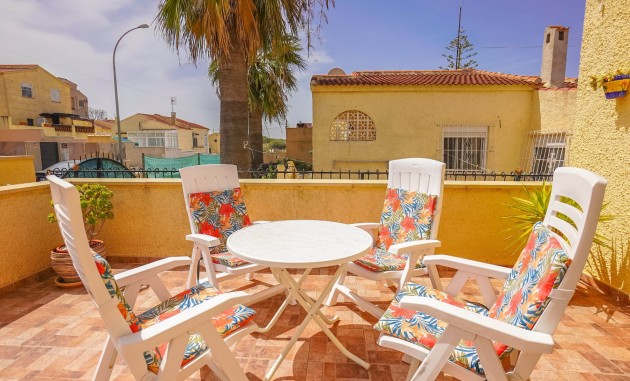 Resale - Detached Villa - La Marina - Urb. La Marina