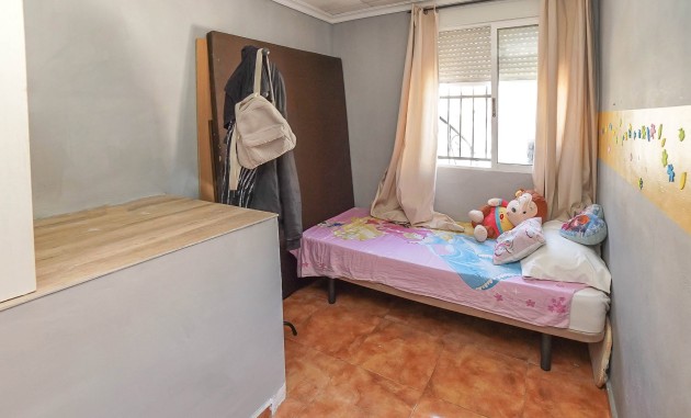 Resale - Townhouse - La Marina - Urb. La Marina