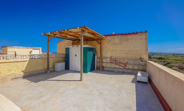 Resale - Townhouse - La Marina - Urb. La Marina