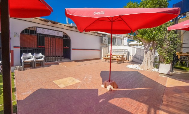 Resale - Commercial - La Marina - Urb. La Marina