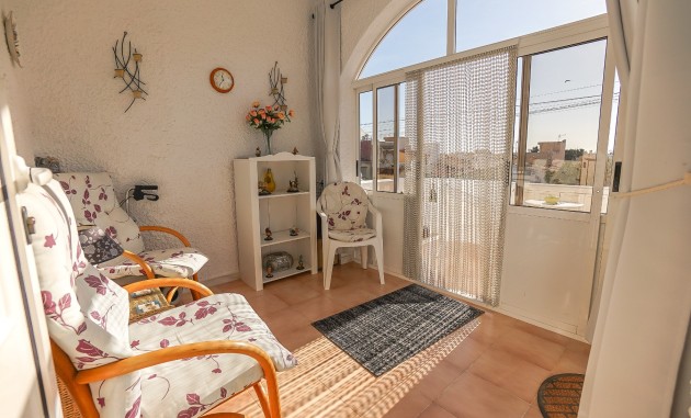 Resale - Detached Villa - La Marina - Urb. La Marina