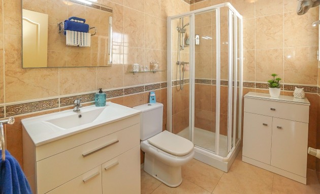 Resale - Detached Villa - La Marina - Urb. La Marina