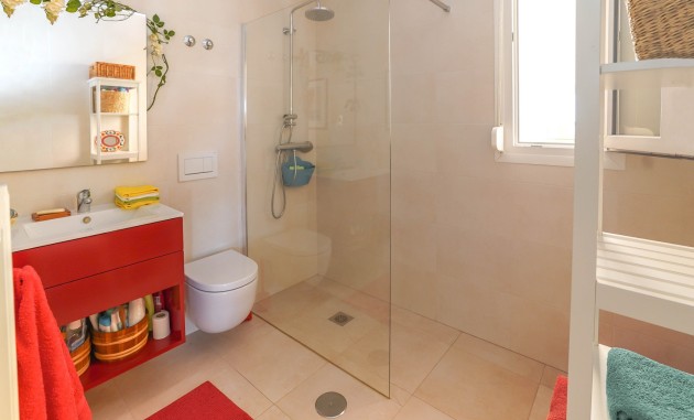 Resale - Detached Villa - La Marina - Urb. La Marina