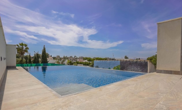 Resale - Detached Villa - La Marina - Urb. El Oasis