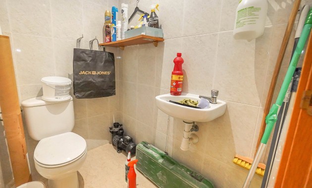 Resale - Detached Villa - La Marina - Urb. El Oasis