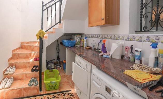 Wiederverkauf - Freistehende Villa - La Marina - Urb. La Marina