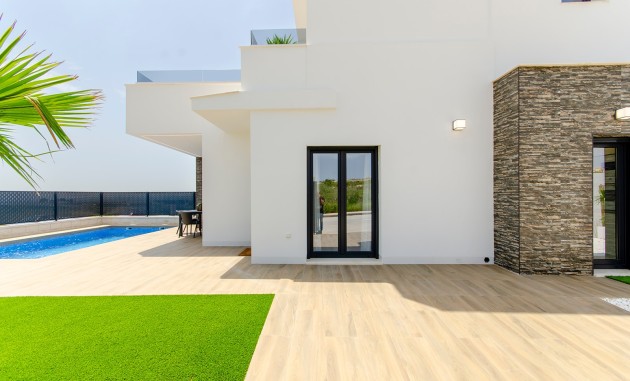 Neue Gebäude - Freistehende Villa - Orihuela - Entre Naranjos