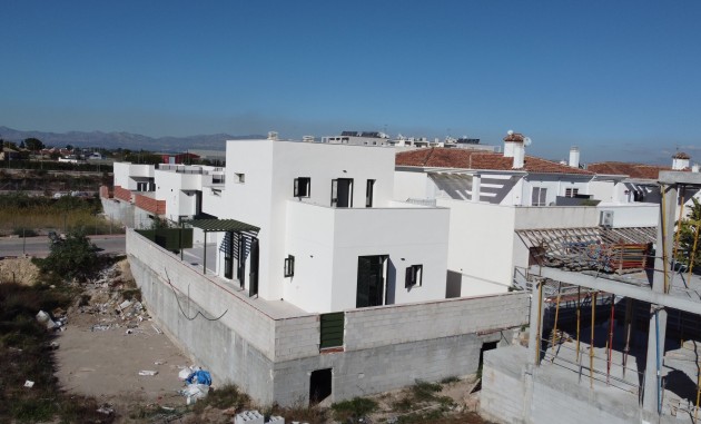 Nouvelle construction - Villa individuelle - Daya Nueva