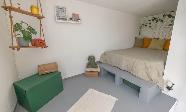Wiederverkauf - Freistehende Villa - La Marina - Urb. La Marina