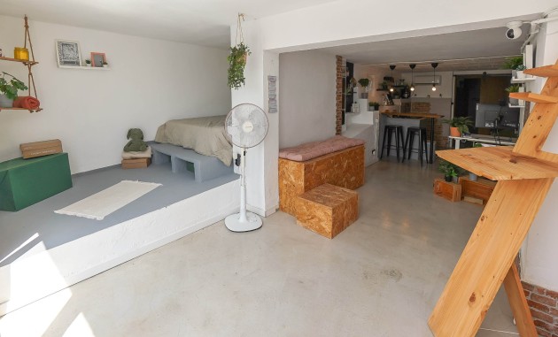 Wiederverkauf - Freistehende Villa - La Marina - Urb. La Marina