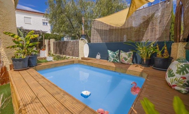 Wiederverkauf - Freistehende Villa - La Marina - Urb. La Marina
