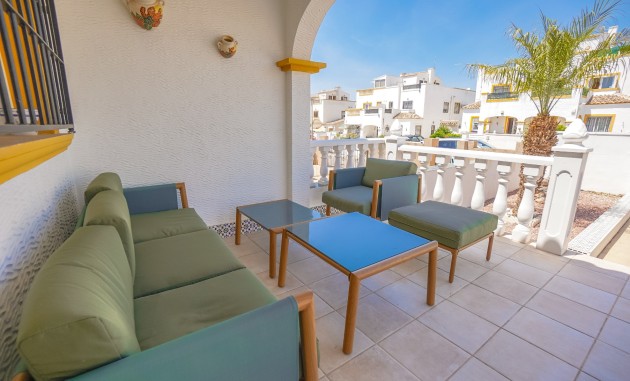 Resale - Quad / Semi-Detached - La Marina - Urb. La Marina