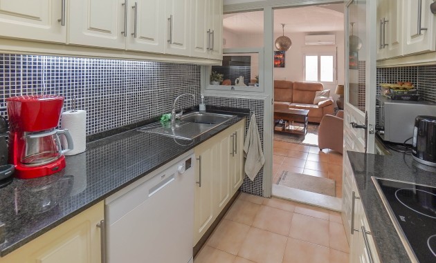 Resale - Detached - La Marina - Urb. La Marina