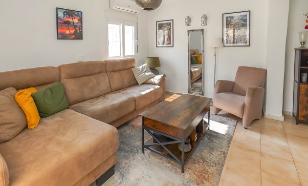 Resale - Detached - La Marina - Urb. La Marina