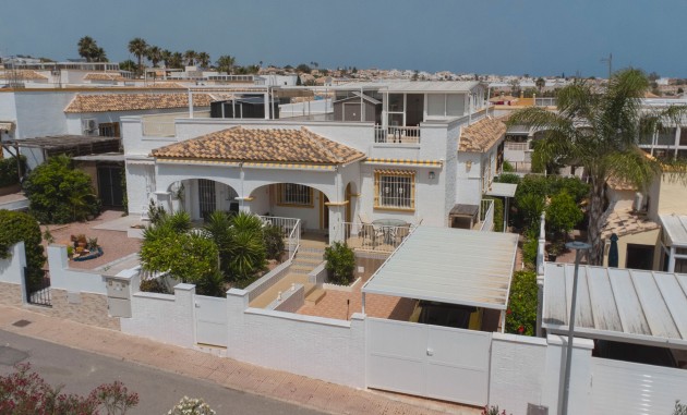 Resale - Quad - Julia - La Marina - Urb. La Marina