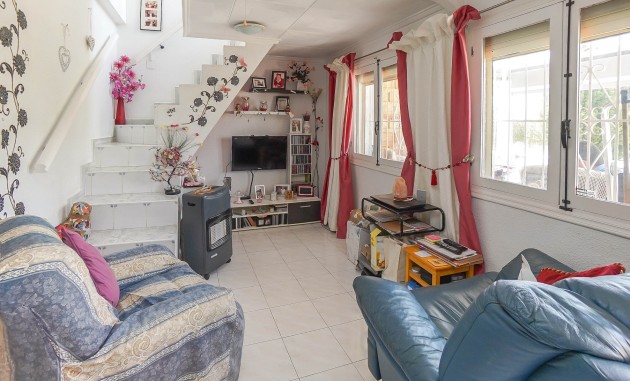 Resale - Terraced - La Marina - Urb. La Marina